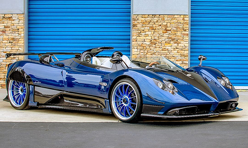 Тираж Pagani Zonda HP Barchetta насчитывает всего три экземпляра. Согласно разным источникам, цена каждой баркетты составляет от 15 до 23,5 миллионов долларов. 