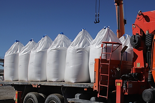 Стали известны главные покупатели российских удобрений