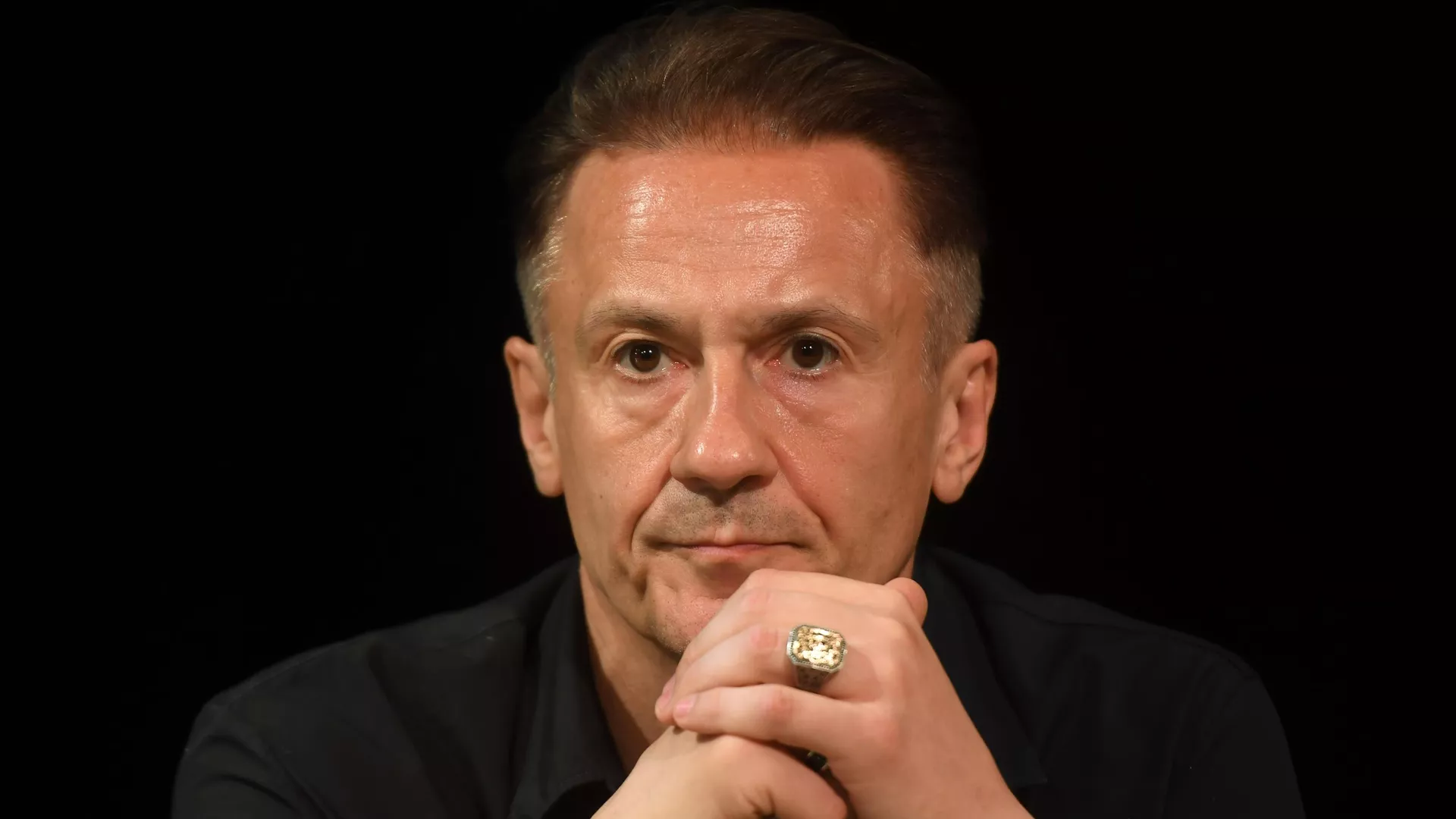 Олег Меньшиков признался, что хотел уйти из театра Ермоловой