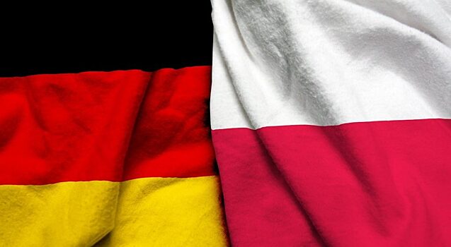 Политолог Коньков: Польша хочет получить репарации от Германии из-за кризиса в ЕС