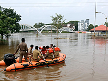 В Индии за сезон дождей погибли почти 800 человек