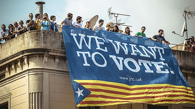 Испания задумалась над изменением конституции из-за кризиса в Каталонии