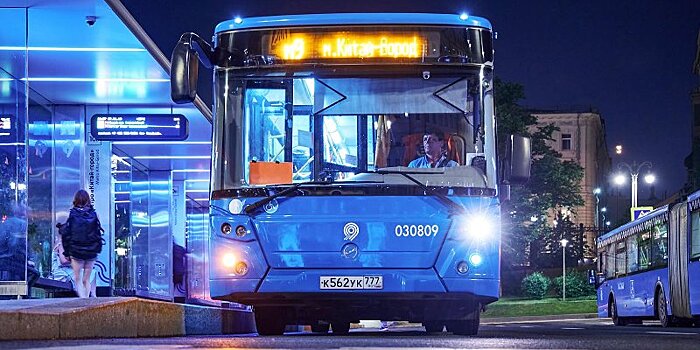 Ночными автобусами до аэропорта Внуково воспользовались более 120 тысяч раз