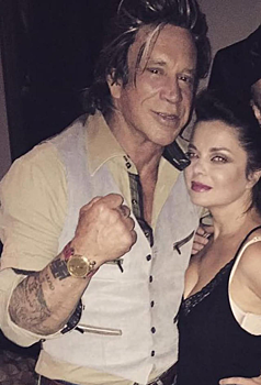 Наташа Королёва показала памятный снимок с Микки Рурком