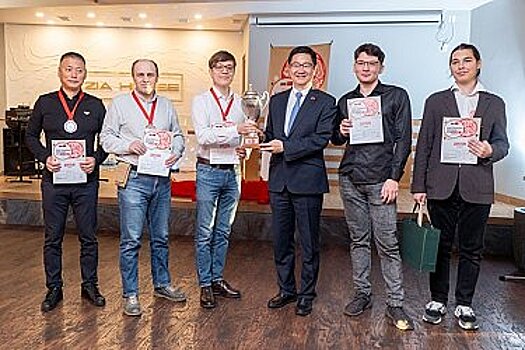 В Хабаровске впервые состоялся турнир по вэйци на Кубок Генконсульства КНР