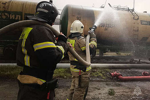 МЧС: пожарные ликвидировали возгорание железнодорожной цистерны под Симферополем