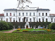 Появилась петиция за сохранение Лесотехнического университета. Его хотят объединить с СПбГУПТД