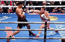 Российский боксер Дмитрий Бивол одержал эффектную победу над «королем ринга» Саулем Альваресом