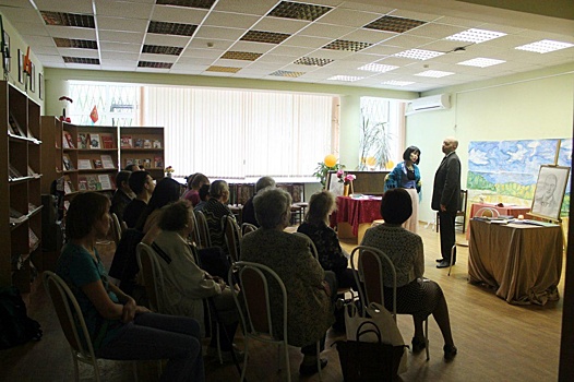 Посетители библиотеки на улице Федора Полетаева увидели спектакль о любви