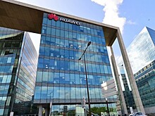 Huawei cделает собственные карты вместе с «Яндексом» и Booking
