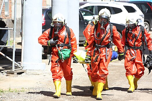 В огонь, воду и под землю: работники аварийно-спасательного отряда №3 четверть века спасают людей