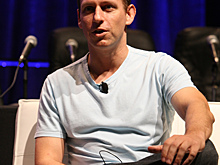 Компания одного из соратников Трампа начнёт следить за гражданами США