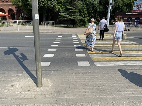 Больше не надо спешиваться: на Василевского сделали велосипедный переезд