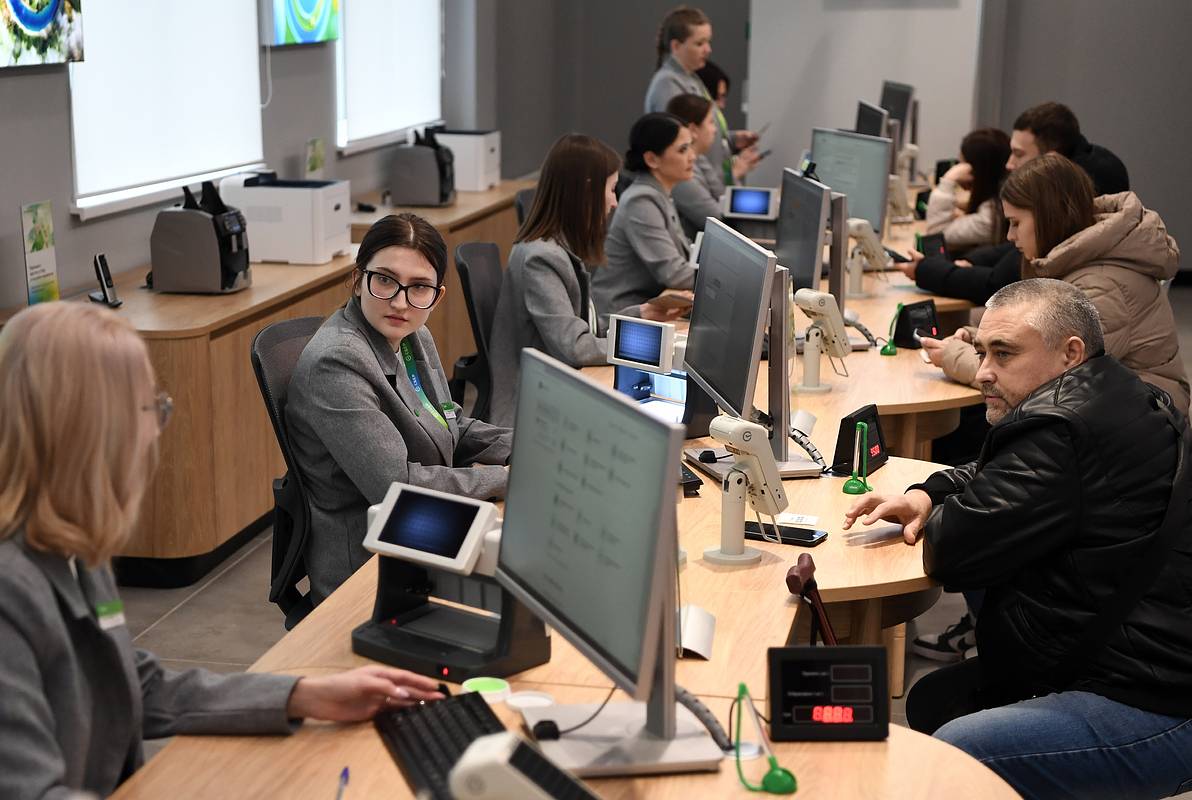 Россиянам дали право уйти с работы досрочно при одном условии