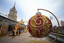 Ели и световые фигуры украсят к Новому году знаковые места Москвы