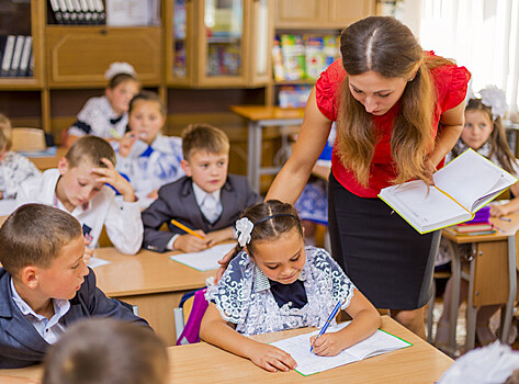 В Астрахани выбрали лучших учителей года