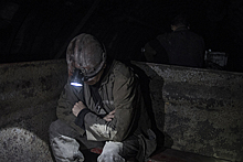Число пострадавших при обрушении горной породы на шахте в Кузбассе возросло