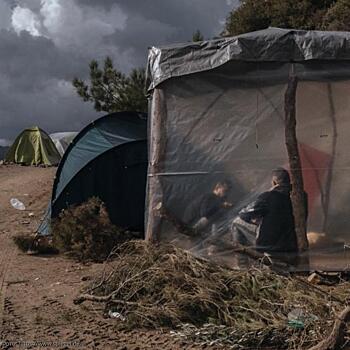 Греция строит лагеря для беженцев на европейском тюремном острове