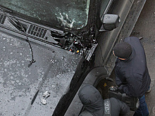 В Москве подорвали автомобиль совладельца бара «Гадкий койот»