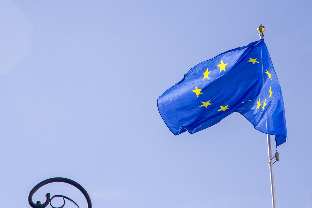 Евродепутат назвал факторы, способные изменить политику ЕС к России