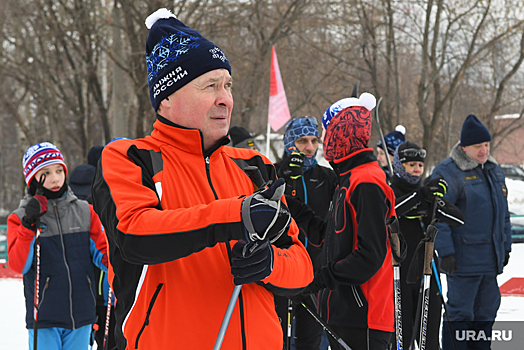 Мэр Екатеринбурга перенес VIP-забег на лыжах с опасной трассы