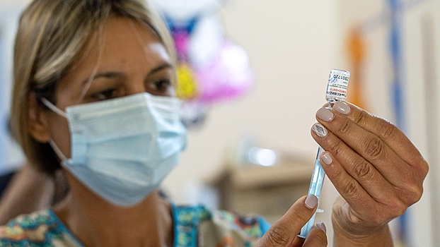 В США разрешили «смешивать» вакцины от коронавируса