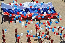 В Оренбурге полиция устроит флешмоб в честь Дня флага России