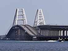 Движение автотранспорта по Крымскому мосту временно перекрыто