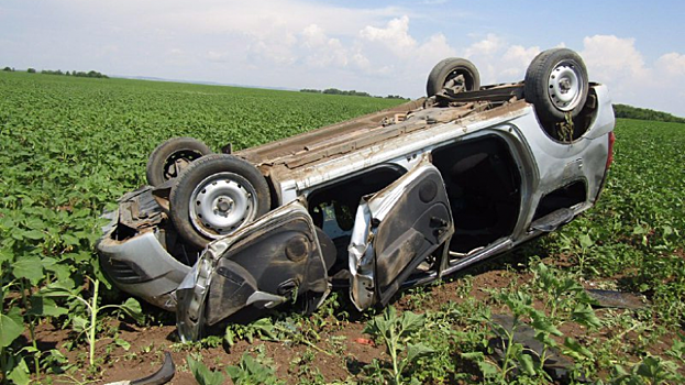 В Марксовском районе опрокинулась «Лада». Погибла женщина