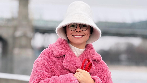 Татьяна Брухунова пожаловалась на проблемы с вызовом такси — пользователи в недоумении