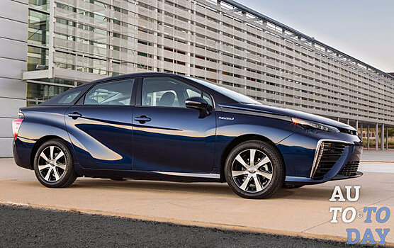 Toyota объявила отзывную кампанию для водородного седана Mirai