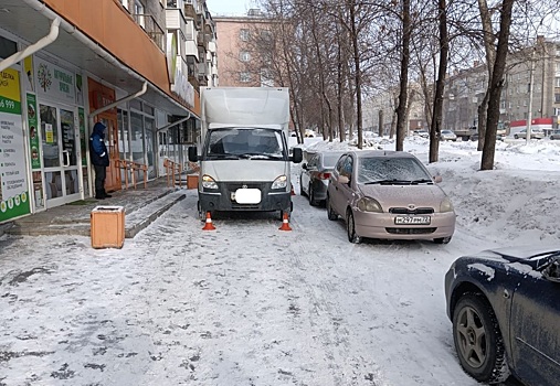 Водитель ГАЗели сбил 14-летнюю школьницу в Новосибирске