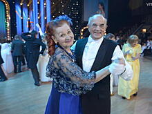 Танцы становятся все более популярными среди старшего поколения