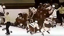 Большая драка СССР — Канада из 1974-го: Фетисов с партнерами первыми побились с канадцами «стенка на стенку»