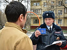 Полиция будет ночью следить за подростками. И как вам?