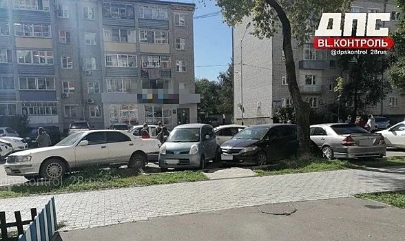 В Благовещенске суд ждёт девушку, которая пьяной разбила 7 автомобилей