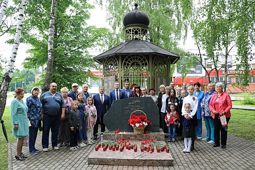 Торжественное шествие в честь Дня памяти и скорби прошло в Кленовском