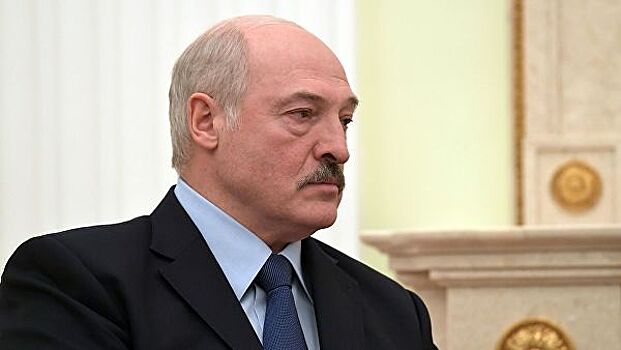 Лукашенко наградили знаком "Почетный пограничник СНГ"