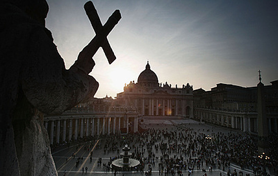 Споры вокруг нового закона против гомофобии в Италии: в чем обвиняют Ватикан