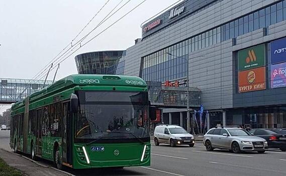 В Курске троллейбус-«гармошку» перебросили на маршрут № 11