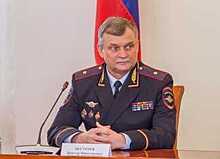 Главе УМВД по Вологодской области генералу Виктору Пестереву может позвонить любой вологжанин