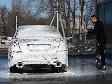 Почему нельзя ополаскивать кузов до нанесения пены