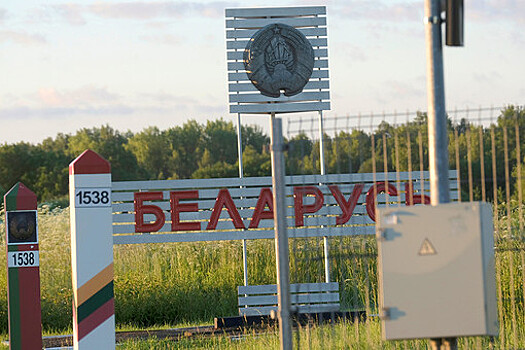 В Белоруссии очередь из автомобилей на границе с ЕС выросла в 2,5 раза