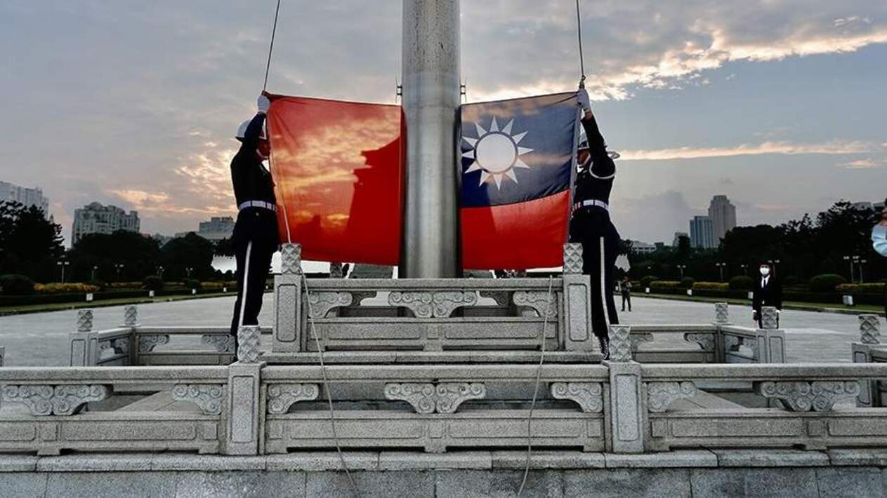 Тайваньский конфликт. Армия тайваня 2022. Белорусские военные. Тайвань военные учения. Китайские военные на украине.