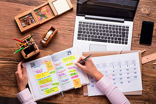 RT: 32% россиян в 2025 году были вынуждены перенести свой отпуск