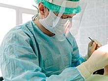 Для матерей двух детей предложили сделать зубное протезирование бесплатным