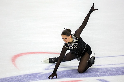 Камила Валиева не попала на пьедестал Гран-при в родной Казани