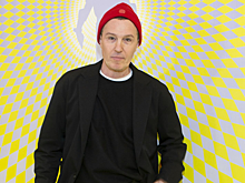 Игорь Верник трогательно и забавно признался в любви жене со сцены: «Ты сделала из меня человека» — видео Super