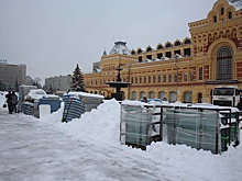 Каток начали монтировать у Нижегородской ярмарки