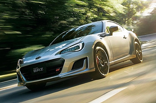 Subaru улучшила спорткупе BRZ